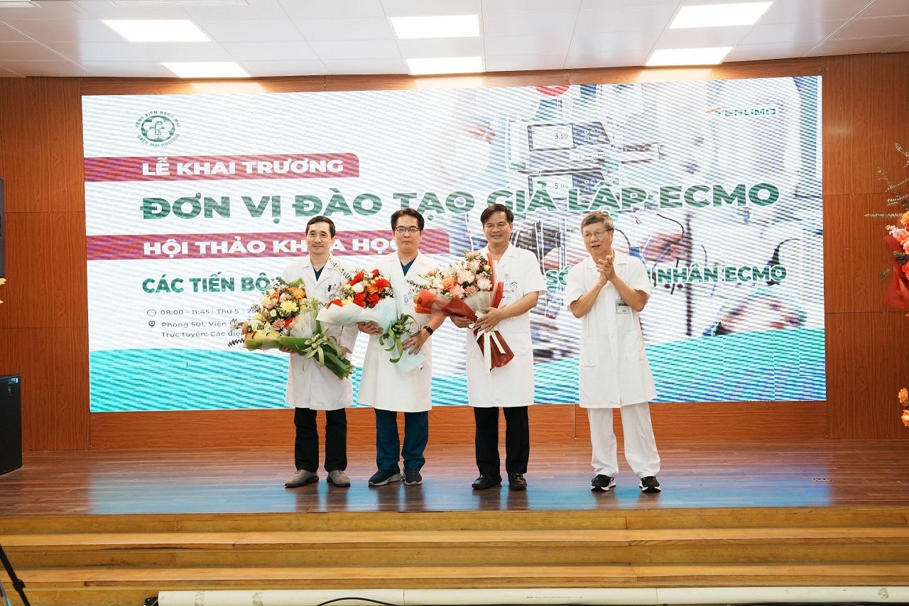 Bệnh viện Bạch Mai khai trương đơn vị đào tạo giả lập ECMO