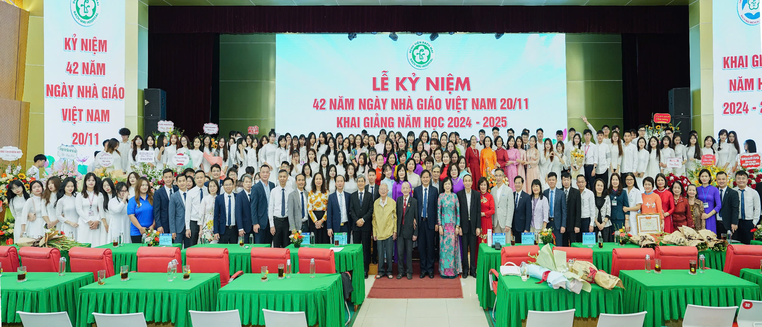 TRƯỜNG CAO ĐẲNG Y TẾ BẠCH MAI MÍT TINH KỶ NIỆM NGÀY NHÀ GIÁO VIỆT NAM VÀ KHAI GIẢNG NĂM HỌC 2024 -2025